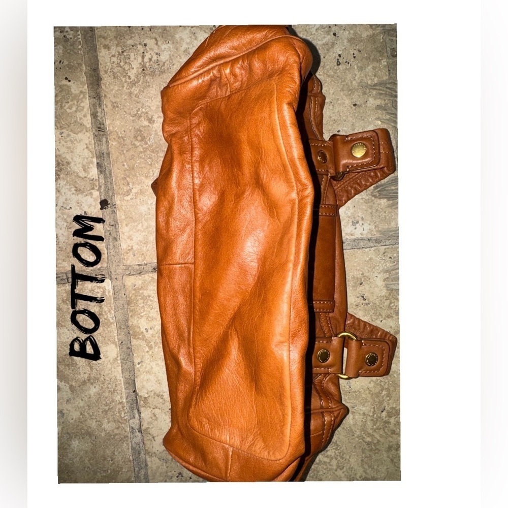 Marc Jacobs Tan Leather Handbag - Picture 11 of 13